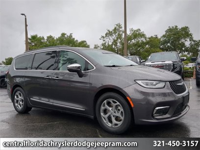 Used 2022 Chrysler Pacifica Limited