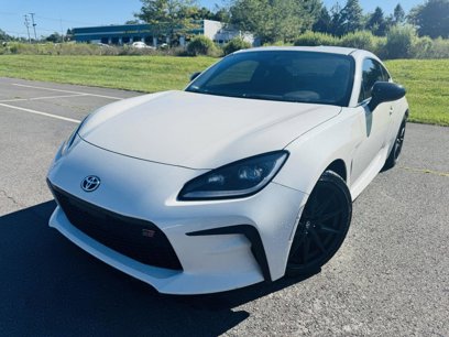 Used 2022 Toyota GR86 Premium w/ ALL Weather Mat Package (TMS)