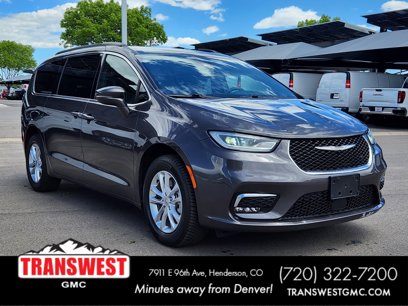 Used 2022 Chrysler Pacifica Touring