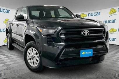 New 2024 Toyota Tacoma SR5