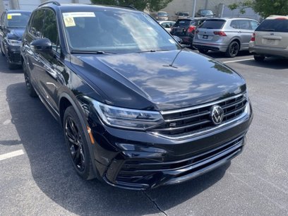 Used 2024 Volkswagen Tiguan SE R-Line