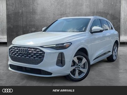 New 2025 Audi Q5 Premium Plus