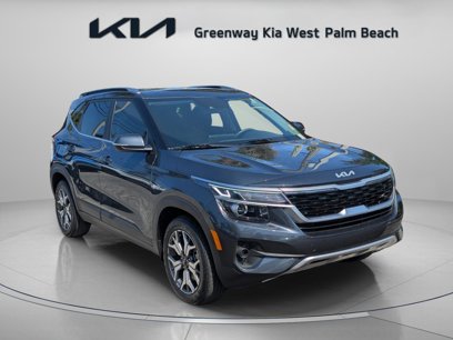 Used 2022 Kia Seltos EX