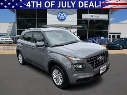 Used 2020 Hyundai Venue SEL w/ Convenience Package