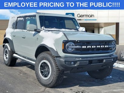 New 2024 Ford Bronco Outer Banks w/ Sasquatch Package
