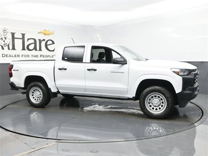 New 2025 Chevrolet Colorado W/T w/ WT Convenience Package II