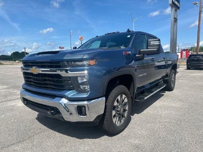 New 2025 Chevrolet Silverado 2500 LT