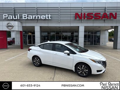 New 2025 Nissan Versa SV w/ Trunk Package