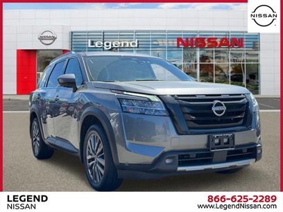 Certified 2022 Nissan Pathfinder SL w/ SL Premium Package