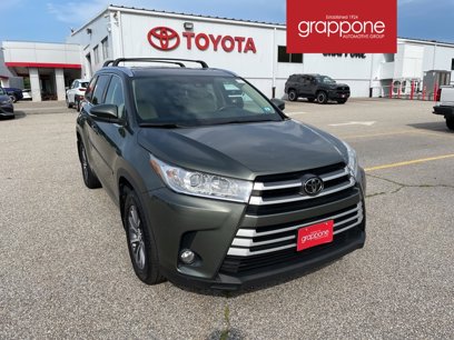Used 2017 Toyota Highlander XLE