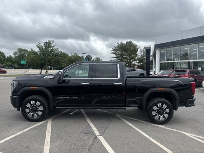 New 2025 GMC Sierra 3500 Denali w/ Denali Reserve Package