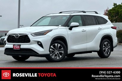 Used 2023 Toyota Highlander XLE