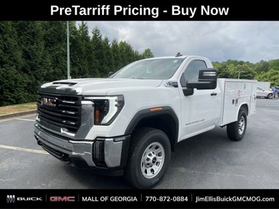 New 2024 GMC Sierra 3500 Pro w/ Convenience Package
