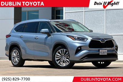 Certified 2022 Toyota Highlander Platinum