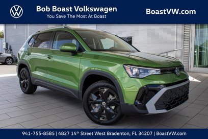 New 2025 Volkswagen Taos SE