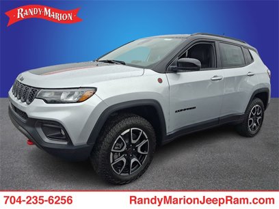 New 2025 Jeep Compass Trailhawk w/ Trailhawk Convenience Group