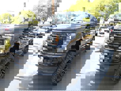 Used 2022 Ford F250 Lariat w/ Black Appearance Package