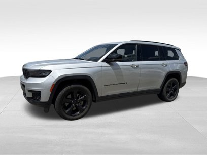 Used 2021 Jeep Grand Cherokee L Laredo