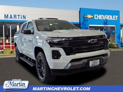 New 2025 Chevrolet Colorado Z71 w/ Midnight Edition