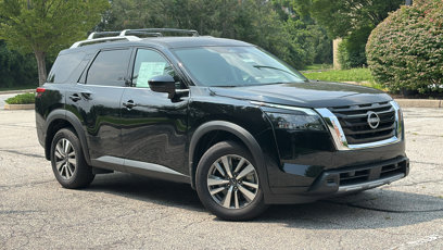 New 2025 Nissan Pathfinder SL