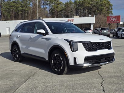 New 2025 Kia Sorento S