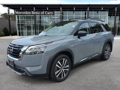 Used 2022 Nissan Pathfinder Platinum w/ Cargo Package