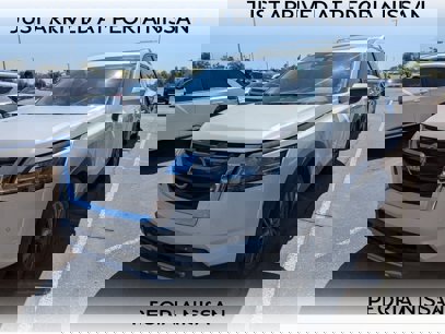 Certified 2022 Nissan Pathfinder SL w/ SL Premium Package