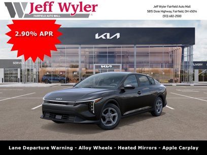 New 2025 Kia K4 LXS