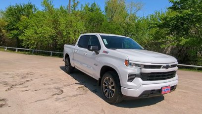 New 2025 Chevrolet Silverado 1500 RST