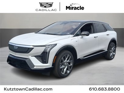 New 2025 Cadillac Optiq Luxury 1