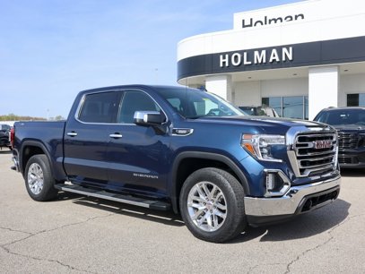 Certified 2022 GMC Sierra 1500 SLT w/ SLT Premium Plus Package