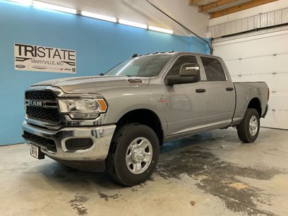 New 2024 RAM 2500 Tradesman w/ Chrome Appearance Group