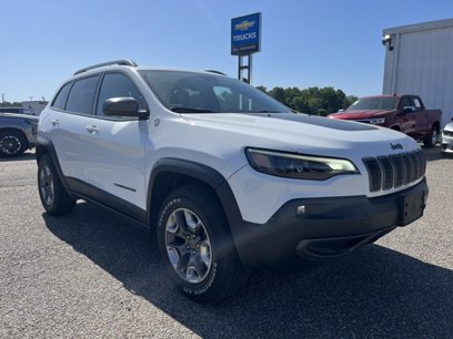 Used 2020 Jeep Cherokee Trailhawk w/ Technology Group