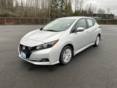 New 2025 Nissan Leaf S