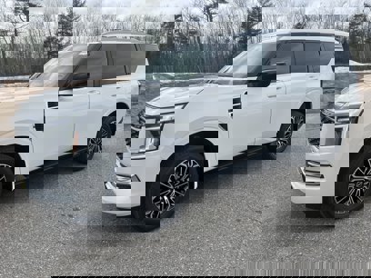 New 2025 Nissan Armada SL w/ Captain's Chari Seat Package