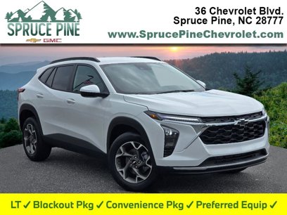 New 2025 Chevrolet Trax LT w/ LT Convenience Package
