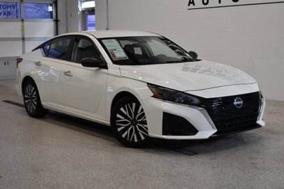 Used 2024 Nissan Altima 2.5 SV