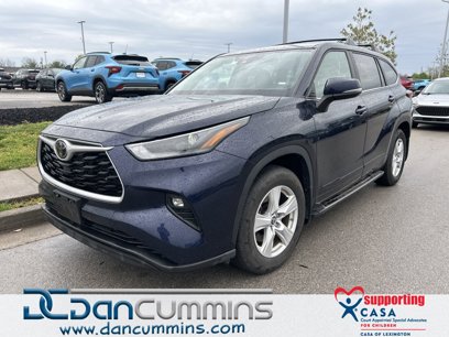 Used 2023 Toyota Highlander LE