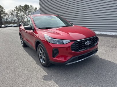 New 2025 Ford Escape ST-Line w/ Equipment Group 301A
