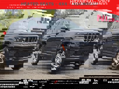 New 2025 Jeep Grand Cherokee Laredo X w/ Luxury Tech Group I