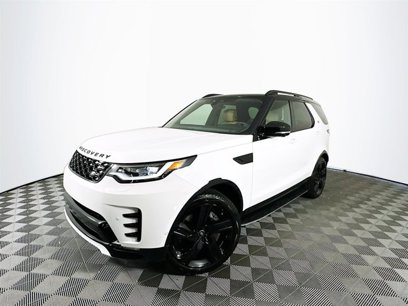 New 2025 Land Rover Discovery Dynamic SE
