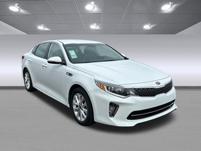 Used 2018 Kia Optima S