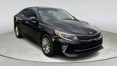 Used 2018 Kia Optima S w/ Panoramic Sunroof Package