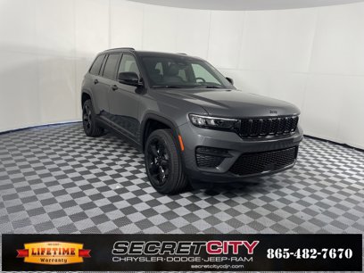 New 2025 Jeep Grand Cherokee Altitude
