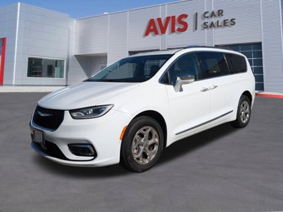 Used 2021 Chrysler Pacifica Limited w/ Premium & Safety Sphere Group