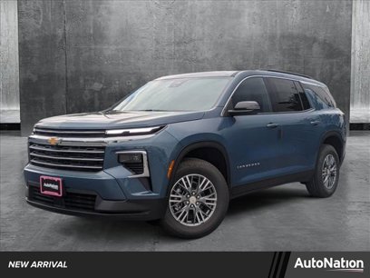 New 2025 Chevrolet Traverse LT