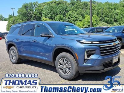 New 2025 Chevrolet Traverse LT