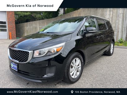 Used 2018 Kia Sedona LX w/ LX Essentials Premium Package