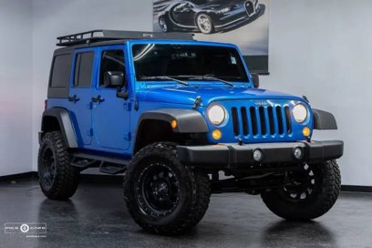 Used 2016 Jeep Wrangler Unlimited Sport w/ Connectivity Group