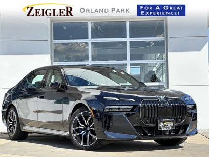 Used 2024 BMW 740i xDrive w/ Premium Package 2